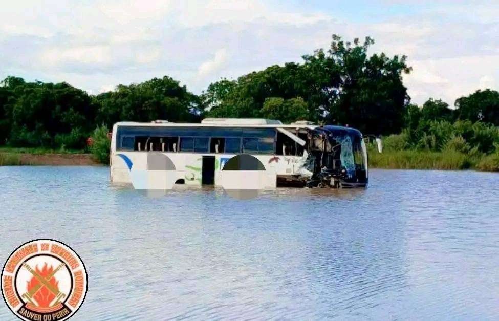 gra-ve accid€nt de circulation s’est produit ce vendredi 5 septembre 2025 sur la Route Nationale n°10 (RN10), au niveau du village de Koukatenga, dans la région de la Boucle du Mouhoun.